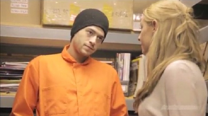 Заключенный изнасиловал молодую библиотекаршу